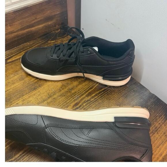 Puma Black‎ Sneakers Sixe 9.5
